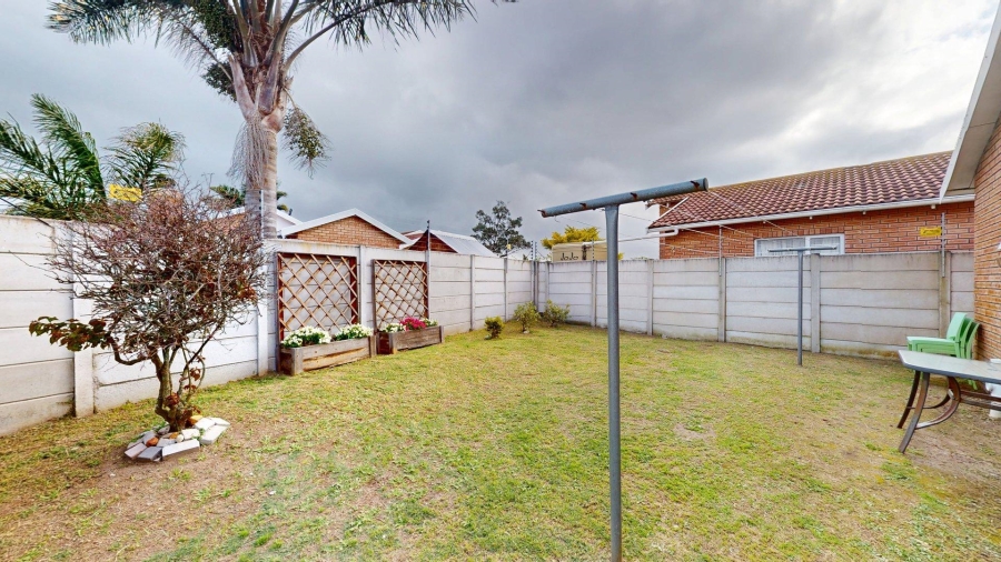 3 Bedroom Property for Sale in Pinelands Eastern Cape